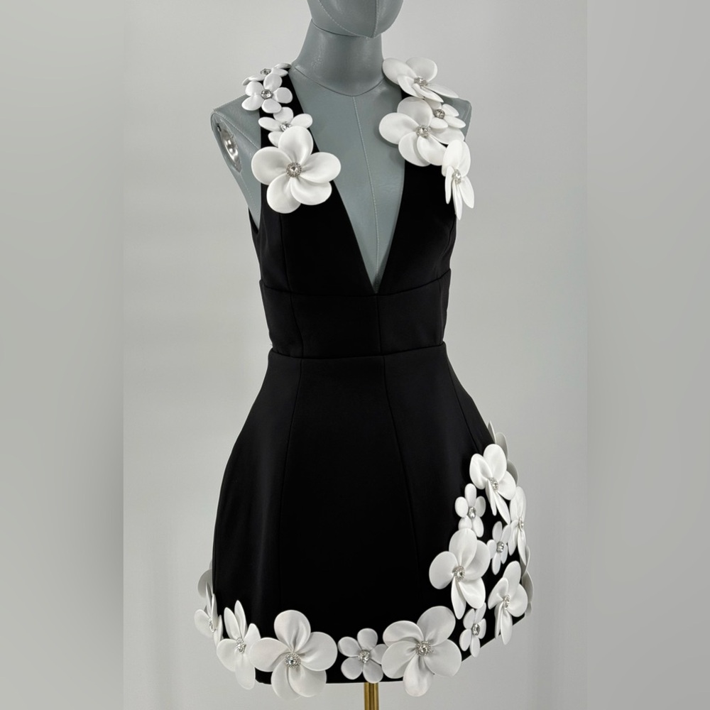 🆕 BRONX & BANCO 🧿 NWOT Estelle Floral Mini Dress, Black/White - Sz XS US 2 - Picture 13 of 17